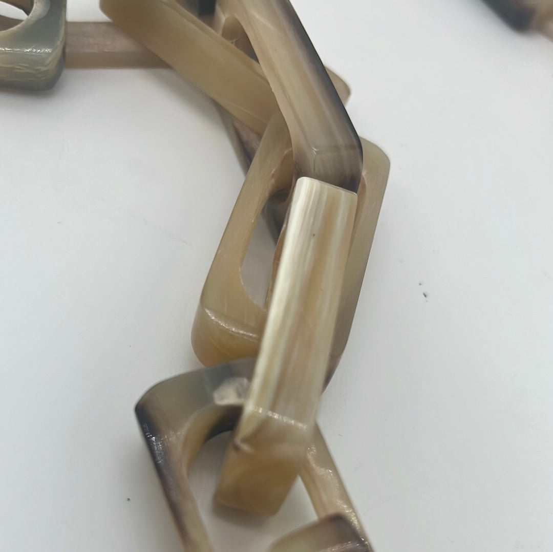Dera Square Watusi Cattle Horn Link Necklace