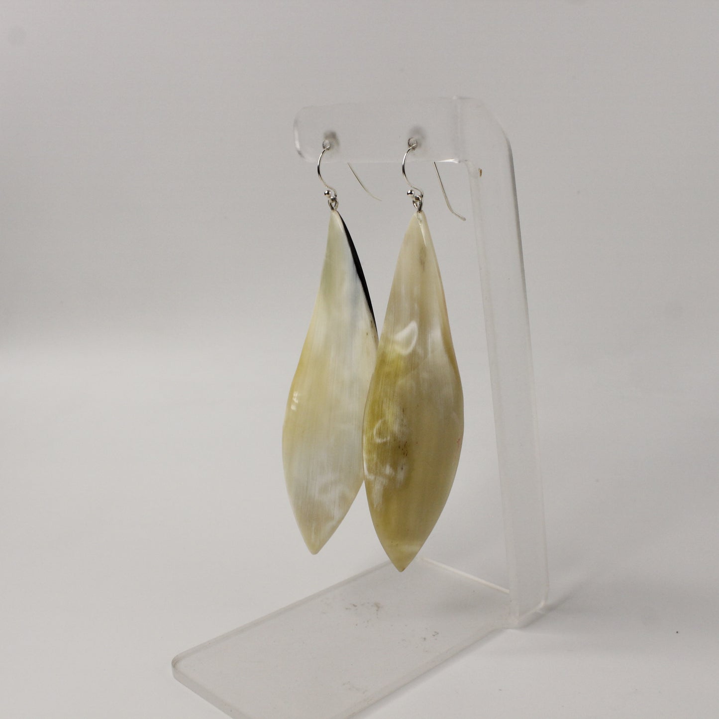 Oversized Horn Earring Twisted Marquise