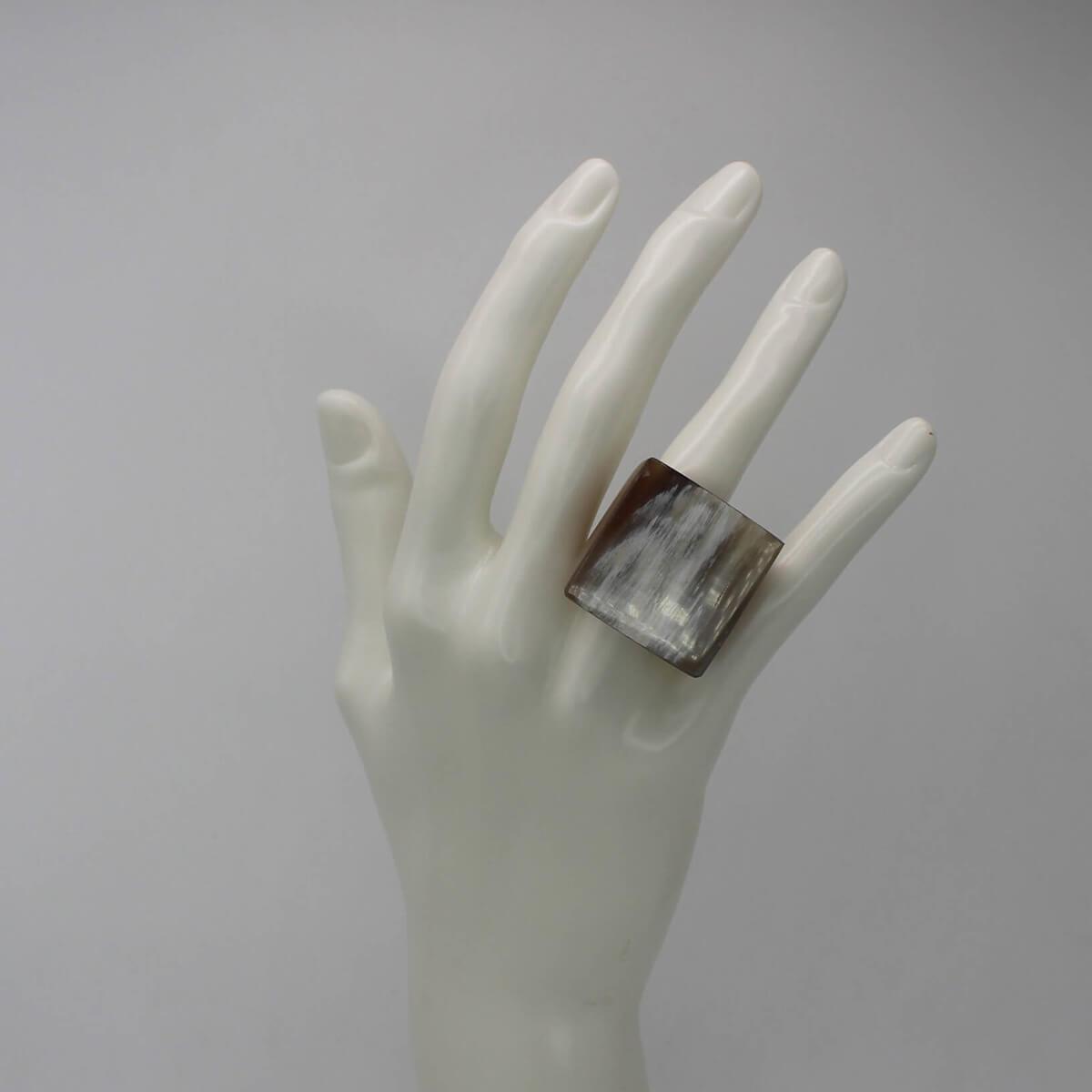 Square Horn Ring