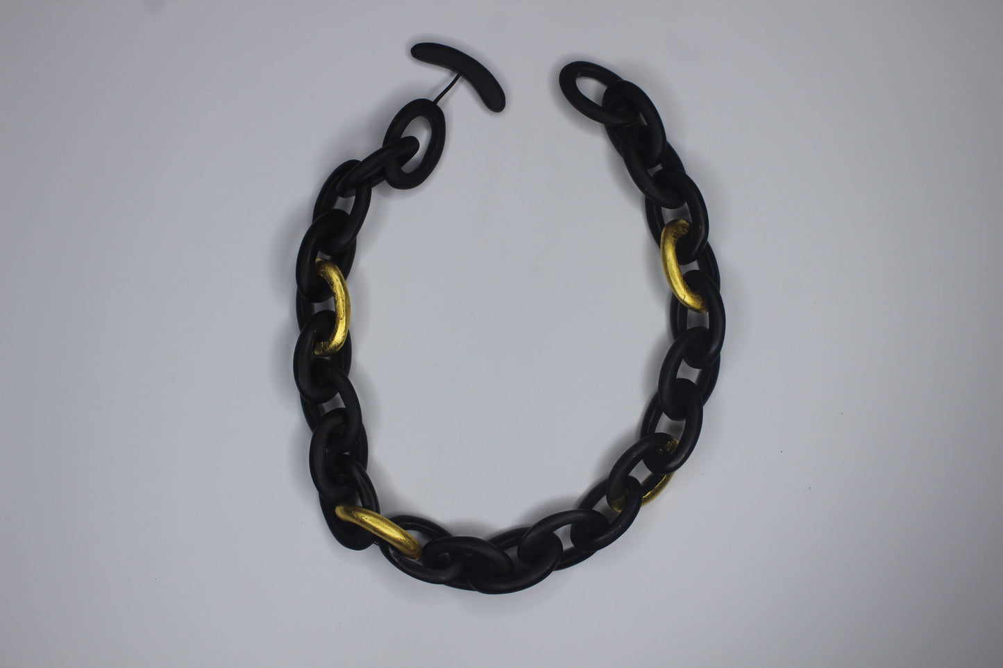 Ebony Oval Link Necklace 24K Gold Leafing