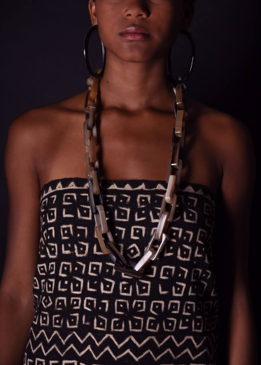 Dera Square Watusi Cattle Horn Link Necklace