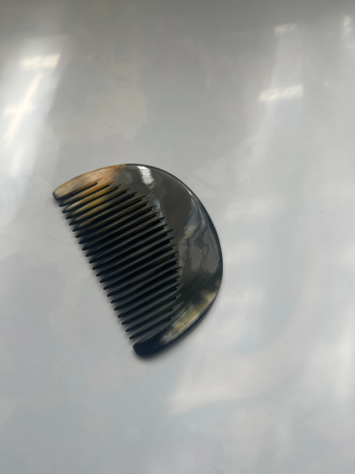Handmade Buffalo Horn Pocket Comb — Natural 3.75" x 2.5" Half‑Moon Comb (Black & Brown)