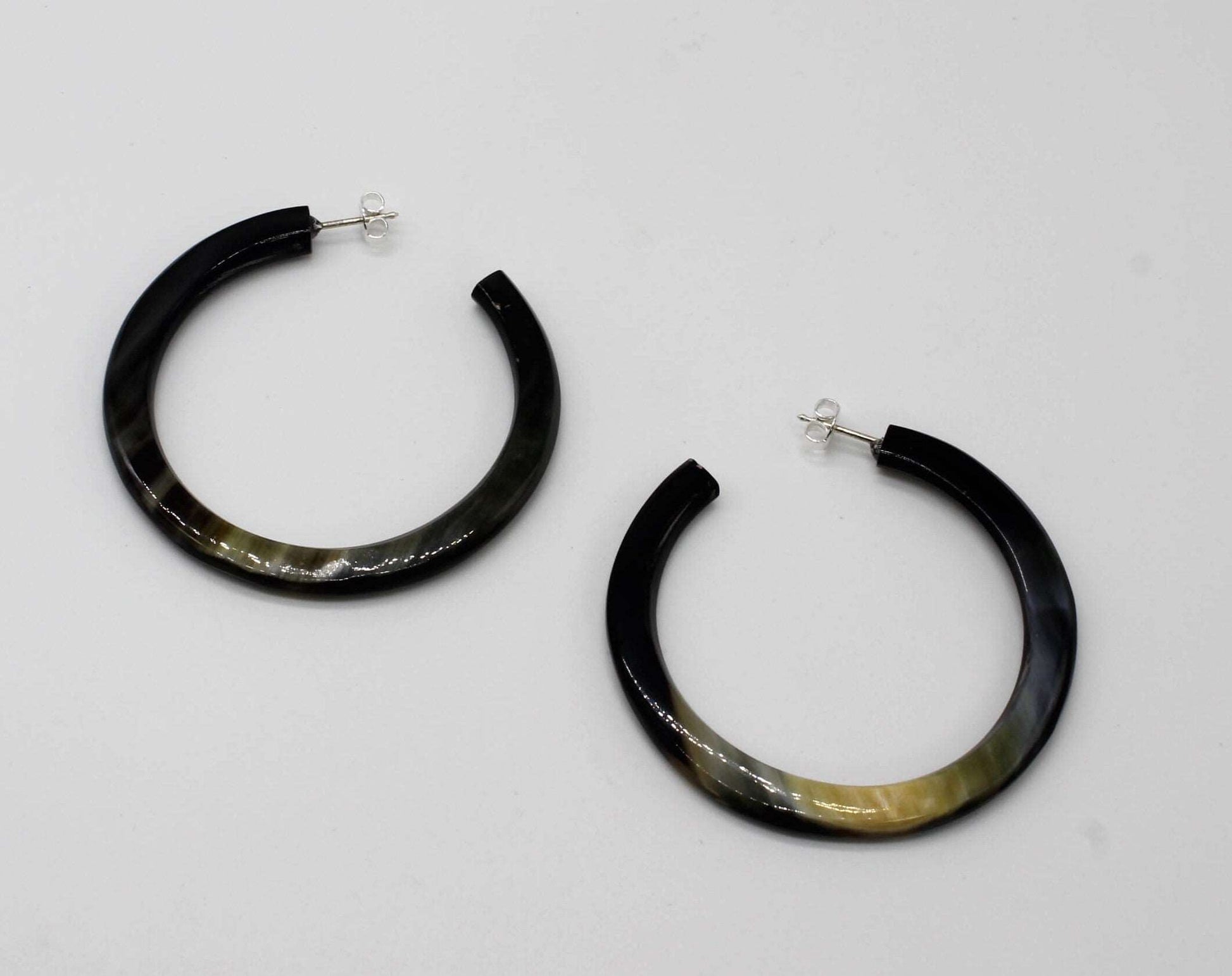 Large Classic Horn Hoops 60MM