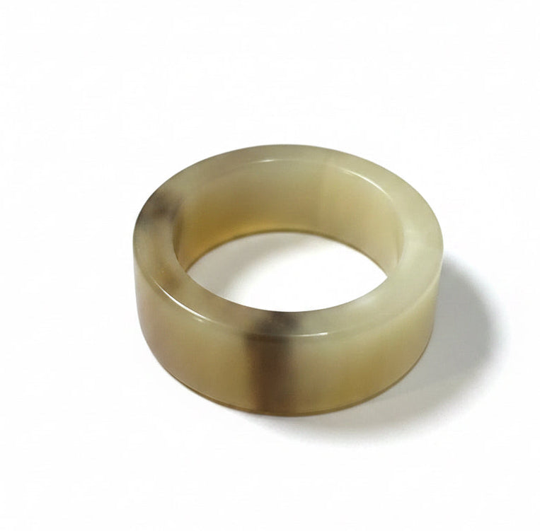 8MM Buffalo Horn Squared Band Ring – Sustainable Unisex Natural Horn Jewelry