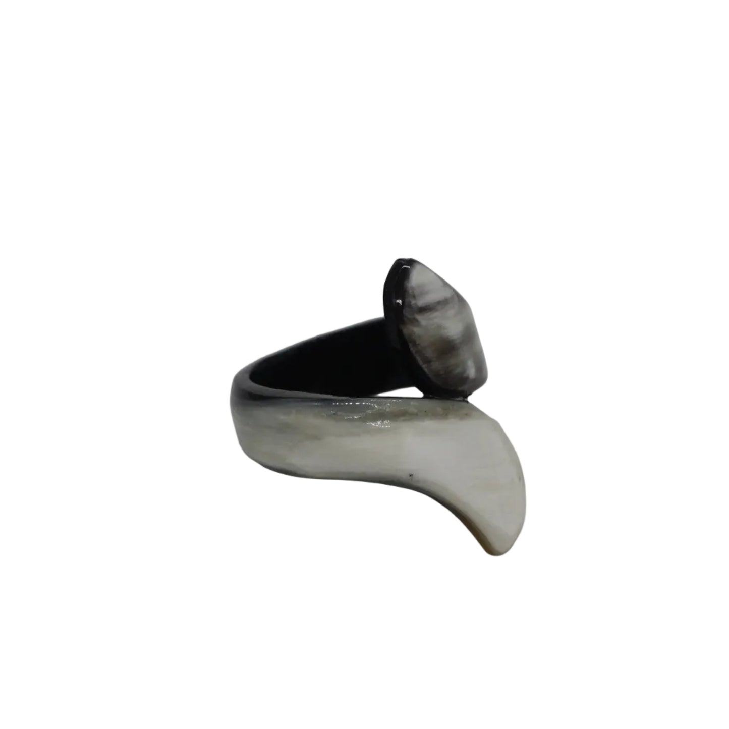 Buffalo Horn Bypass Ring – Handcrafted Natural Statement Jewelry from Ethically Sourced Horn