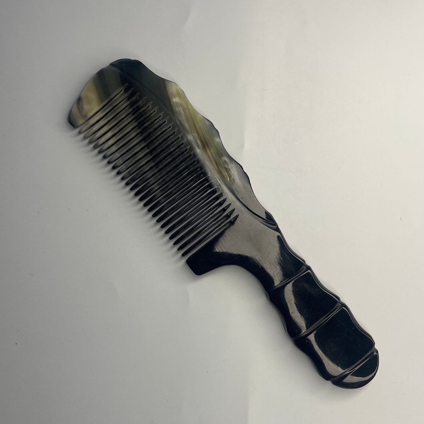 Handmade Buffalo Horn Fine Tooth Comb — Natural Polished Hair Comb (Black & Brown)